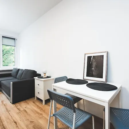 Abrahama 70 2 Pokojowy Dla 4 Osób W Centrum Gdyni Gdynia