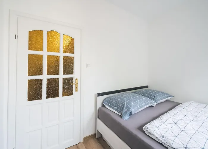 Abrahama 70 2 Pokojowy Dla 4 Osob W Centrum Gdyni Apartman *